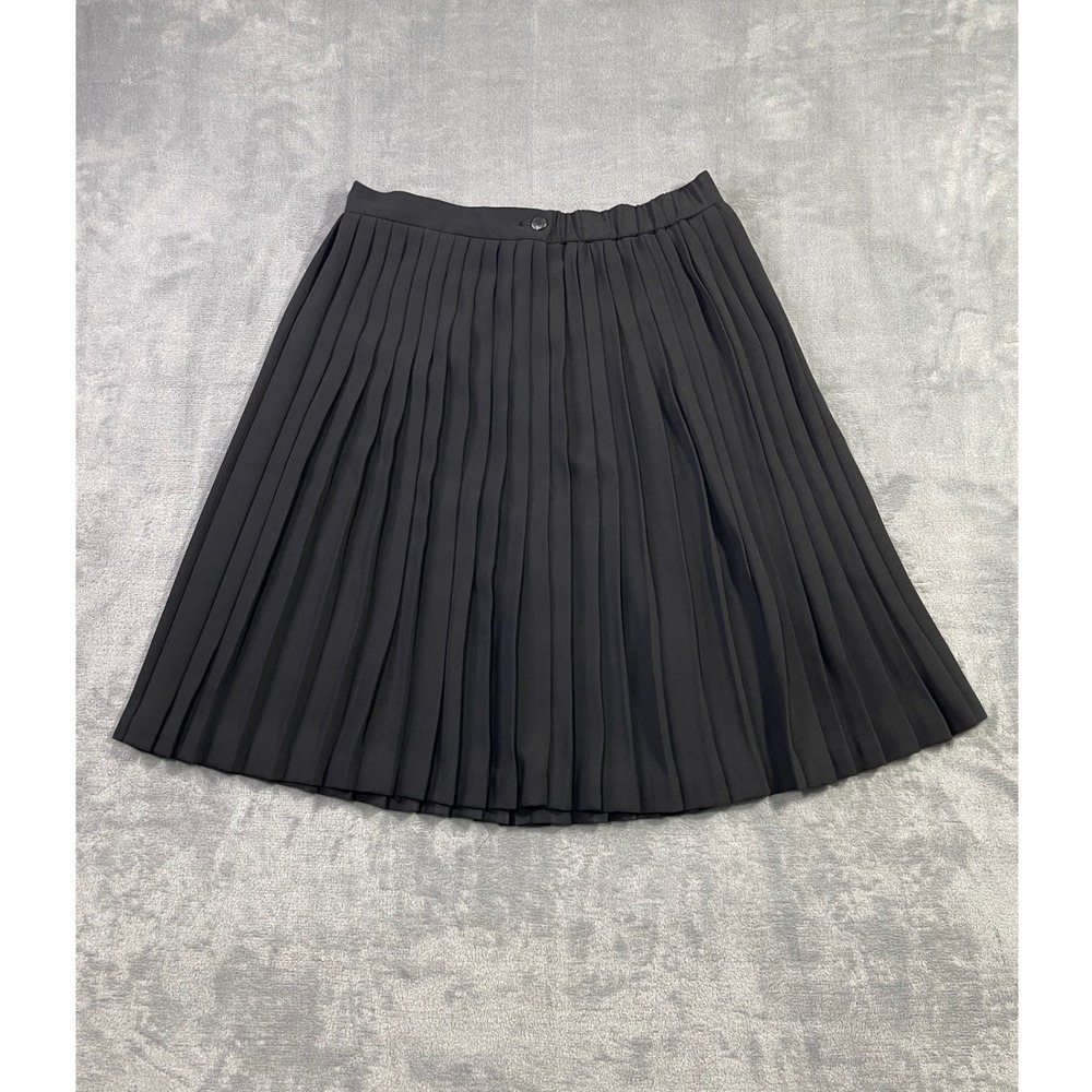 Liz Claiborne Petite Black Pleated Skirt Knee Length Accordion‎ Size 12P Office